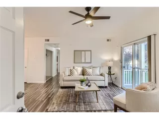 Photo #3: 1684623 Listing