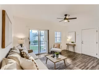 Photo #4: 1684623 Listing