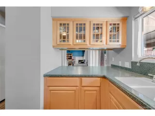 Photo #5: 1686083 Listing