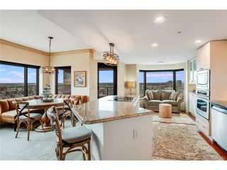 Photo #2: 1686629 Listing 