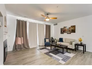 Photo #4: 1686763 Listing 