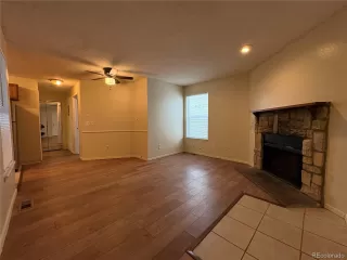 Photo #2: 1687954 Listing 