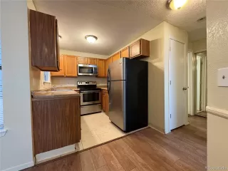 Photo #4: 1687954 Listing 