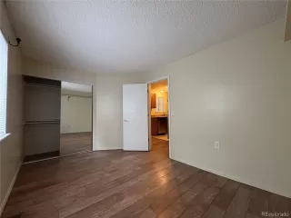 Photo #6: 1687954 Listing 