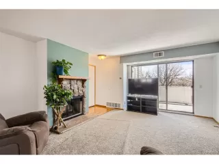 Photo #3: 1688407 Listing