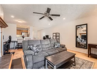 Photo #4: 1688809 Listing 