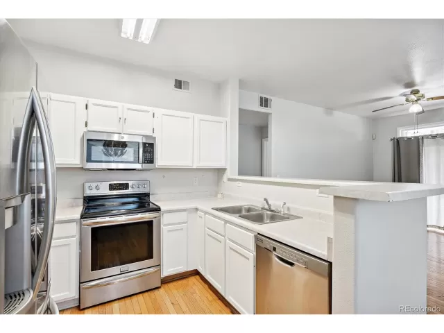 MLS: 1689675 Condo For Sale