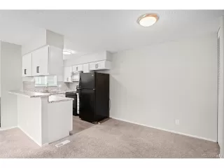 Photo #6: 1690635 Listing 