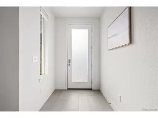 Photo #5: 1690925 Listing