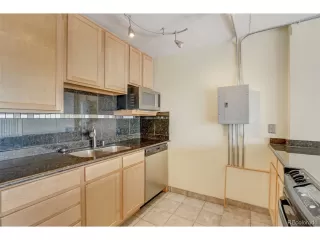 Photo #2: 1694106 Listing 