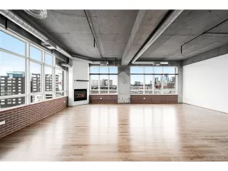 Photo #3: 1696898 Listing 