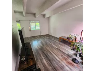 Photo #4: 1699805 Listing