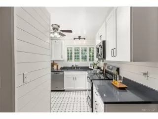 Photo #6: 1701345 Listing