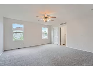 Photo #4: 1701692 Listing