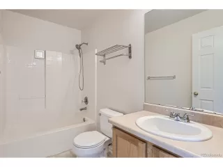 Photo #5: 1701692 Listing