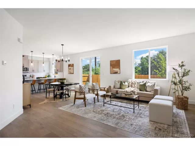 MLS: 1702271 Condo For Sale