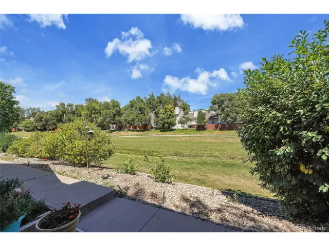 MLS: 1705577 Condo For Sale