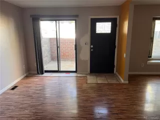 Photo #3: 1707804 Listing 