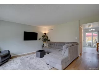 Photo #2: 1708201 Listing 