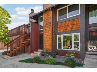 Photo #2: 1708202 Listing