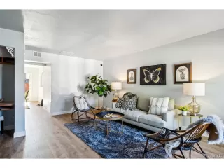 Photo #3: 1708202 Listing