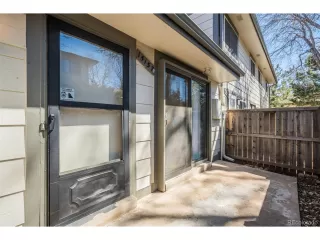 Photo #5: 1709643 Listing 