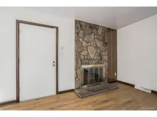 Photo #6: 1709643 Listing 