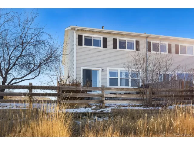 MLS: 1713835 Condo For Sale