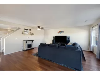 Photo #4: 1713835 Listing