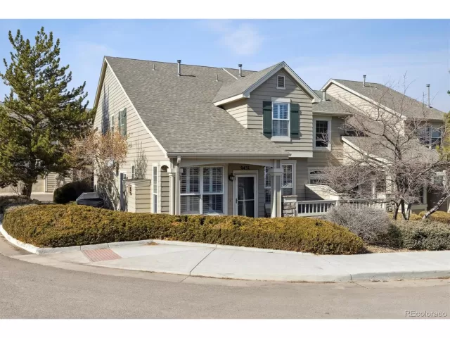 MLS: 1721949 Condo For Sale