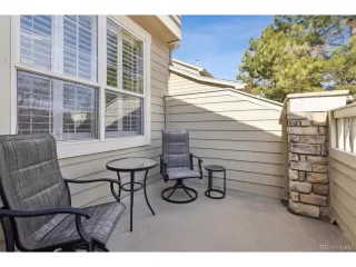 Photo #5: 1721949 Listing