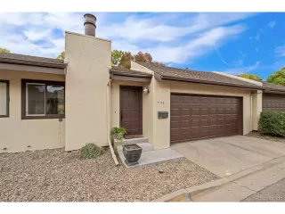 Photo #2: 1723030 Listing