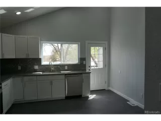 Photo #5: 1725034 Listing 