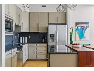 Photo #3: 1730662 Listing