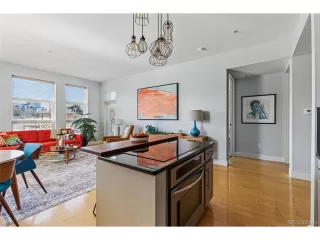 Photo #4: 1730662 Listing