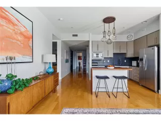 Photo #5: 1730662 Listing