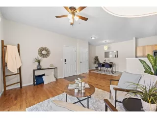 Photo #4: 1730707 Listing