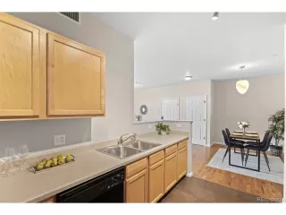 Photo #6: 1730707 Listing