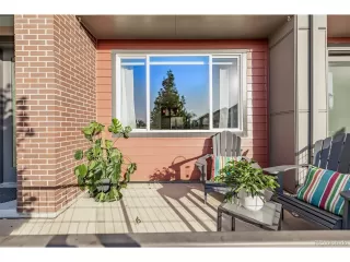 Photo #2: 1731270 Listing