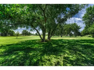 Photo #2: 1732683 Listing