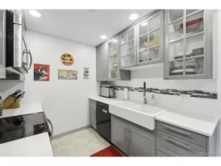 Photo #2: 1734846 Listing 