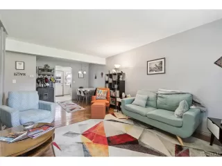 Photo #6: 1734846 Listing 