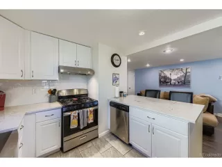 Photo #6: 1735461 Listing 