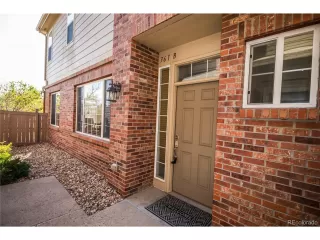 Photo #2: 1735539 Listing 