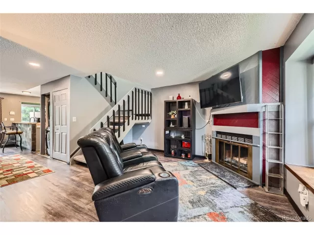 MLS: 1735676 Condo For Sale