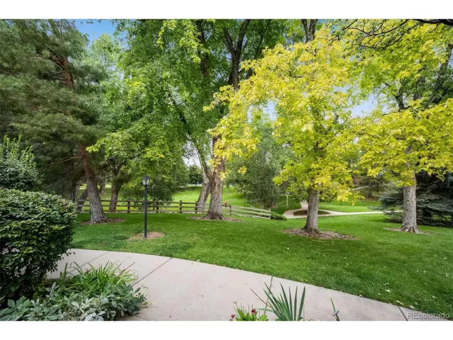 MLS: 1739323 Condo For Sale