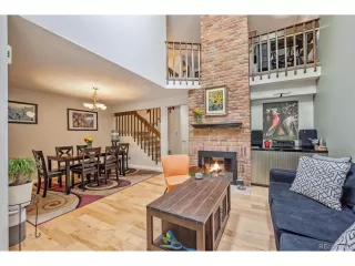 Photo #2: 1739323 Listing 