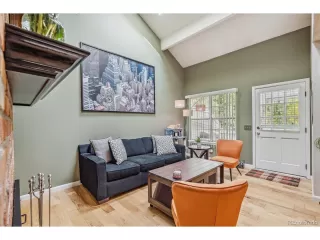 Photo #6: 1739323 Listing 