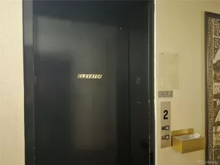 Photo #3: 1739679 Listing