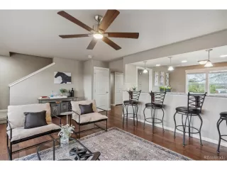 Photo #6: 1741885 Listing 